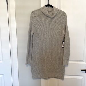 Dynamite -  Grey turtle neck knit sweater dress